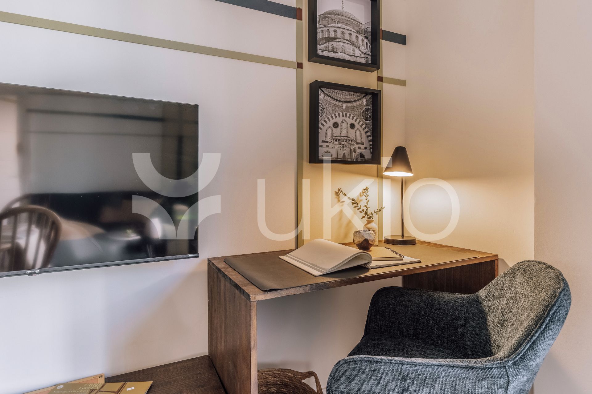 Sala de estar de Apartamento de alquiler en  Madrid Capital con Aire acondicionado, Calefacción y Amueblado