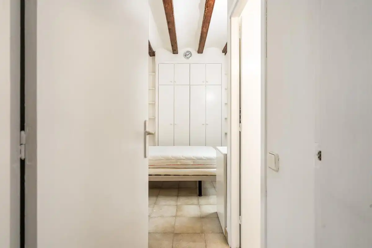 Habitación de Piso en venta en Barcelona con Calefacción, Terraza y Balcón