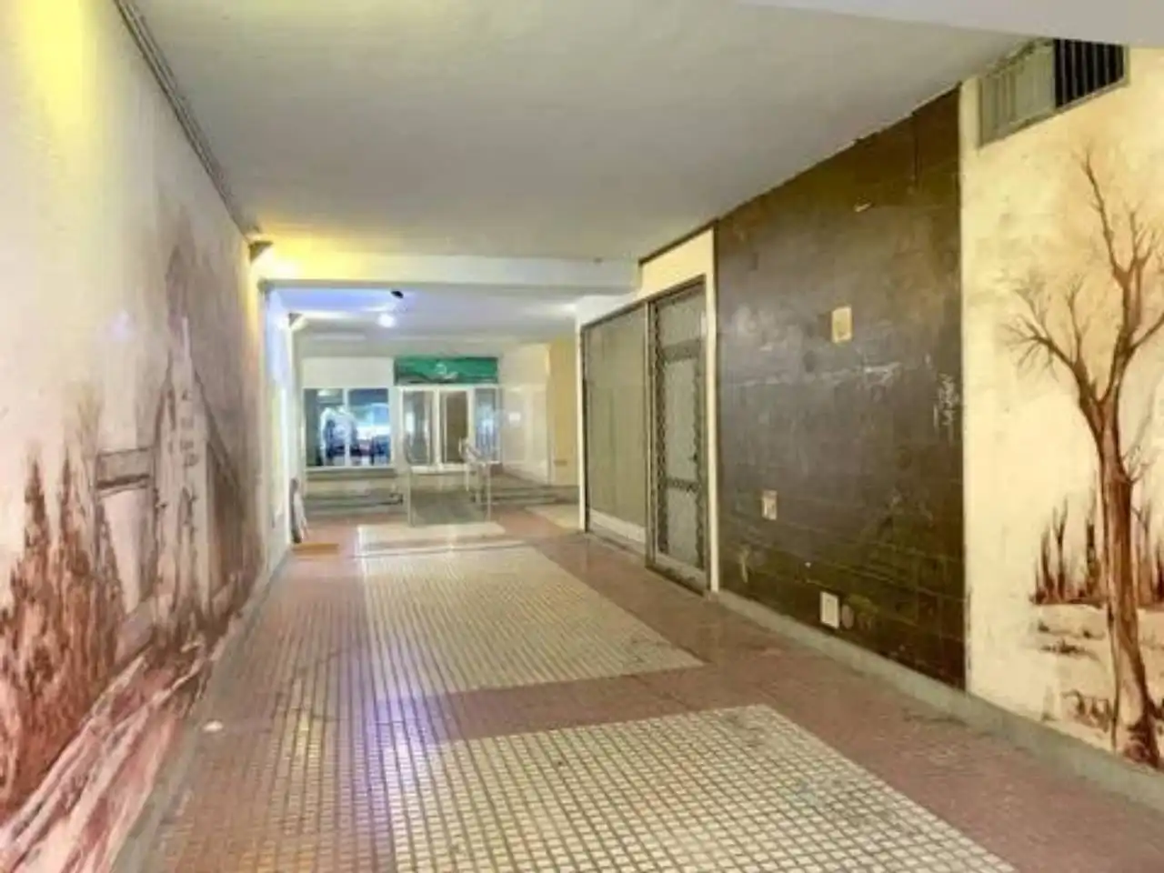 Local comercial en alquiler en Centro Urbano - Hirigunea, imagen 9