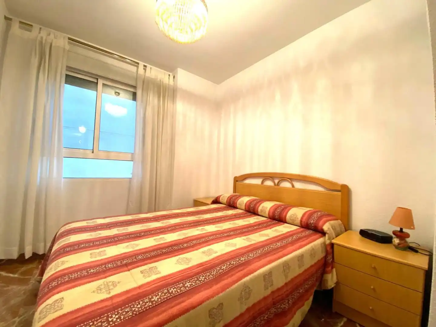 Habitación de Apartamento en venta en Alicante / Alacant con Aire acondicionado y Calefacción