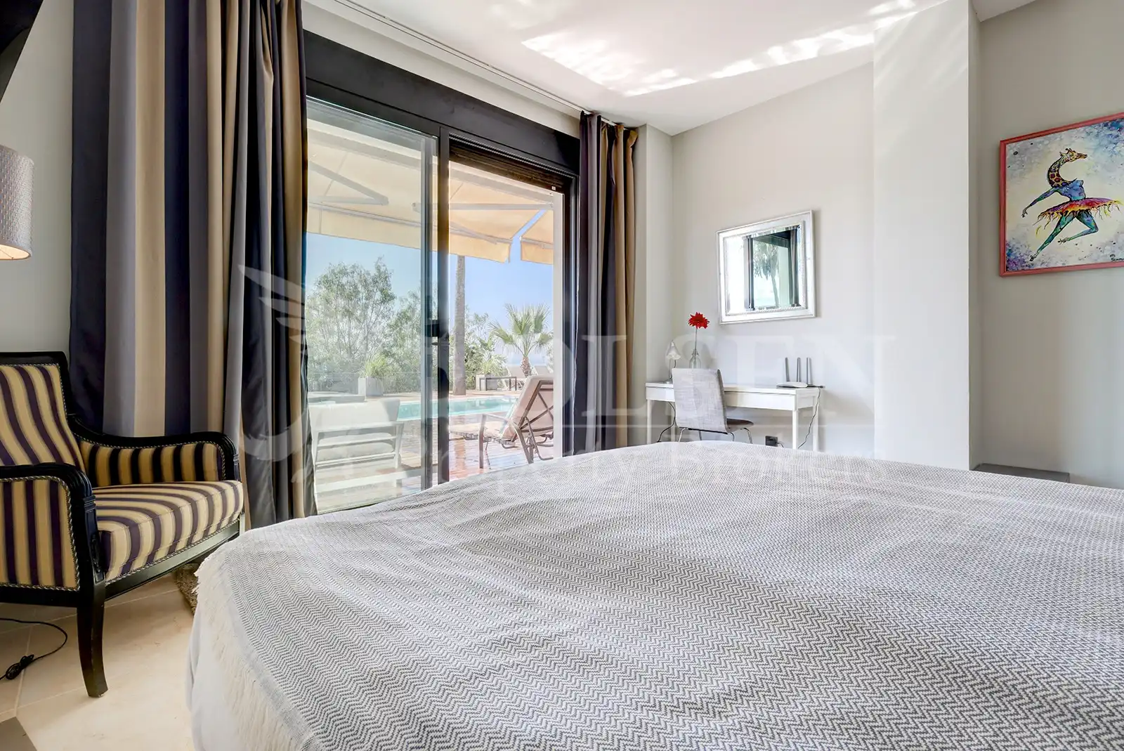 Habitación de Casa o chalet en venta en Estepona con Aire acondicionado, Calefacción y Jardín privado