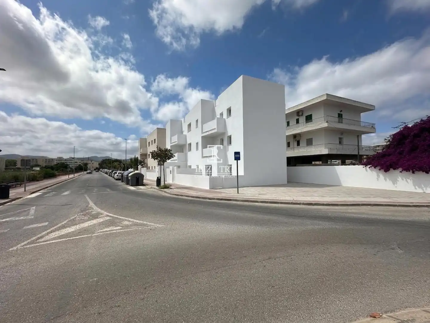 Vista exterior de Àtic en venda en Sant Antoni de Portmany amb Aire condicionat, Calefacció i Terrassa