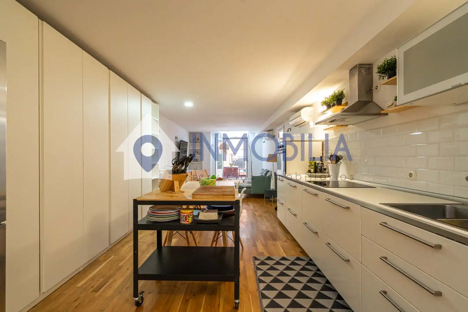 Außenansicht von Maisonette zum Verkauf in Madrid mit Klimaanlage, Heizung und Terrasse