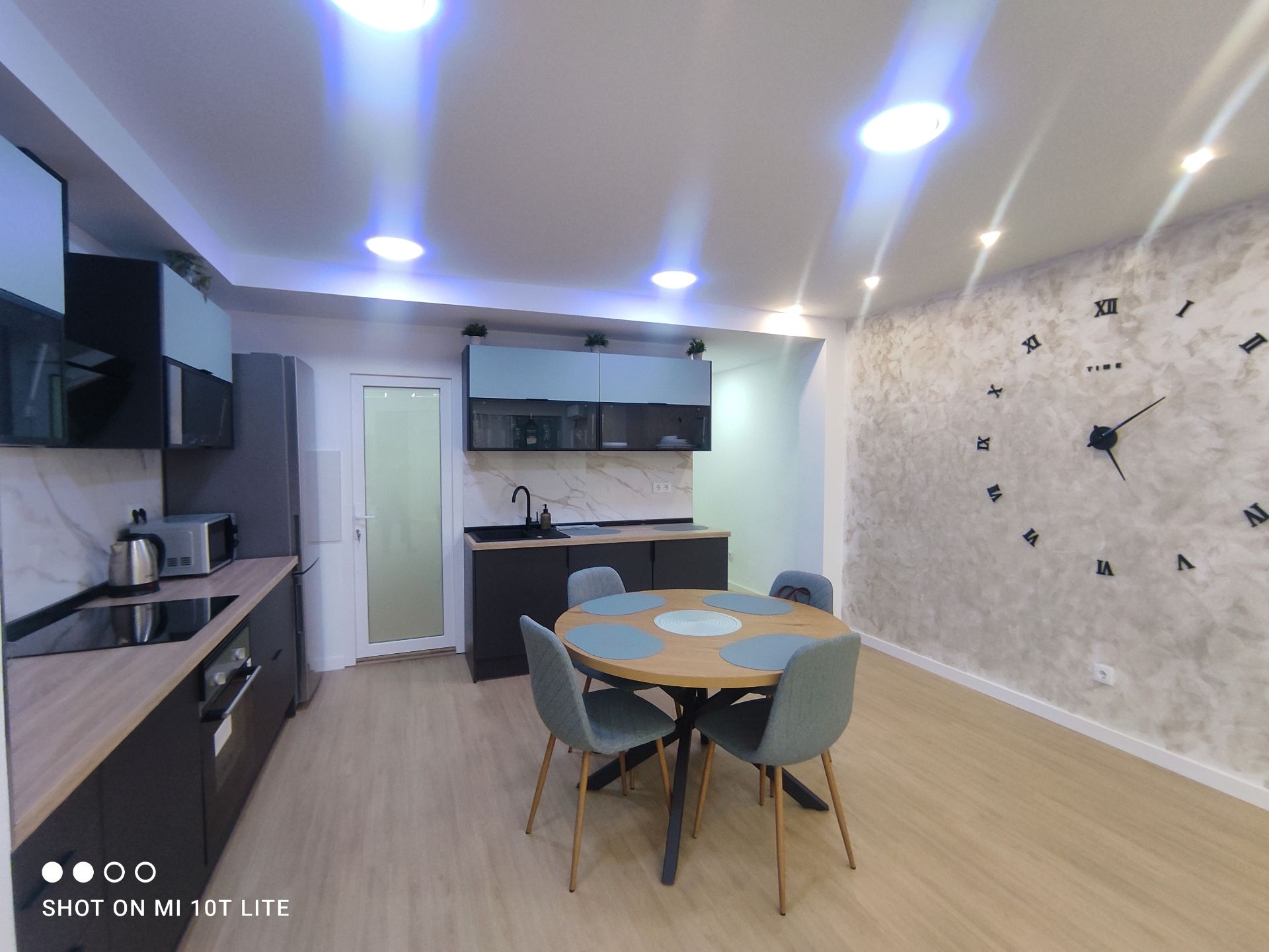 Cuina de Pis en venda en Elche / Elx amb Aire condicionat, Parquet i Moblat