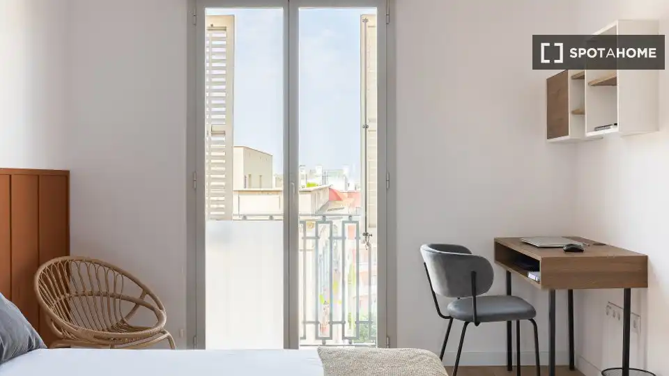 Balcony of Flat for rent in Barcelona  with Air Conditioner, Heating and Furnished