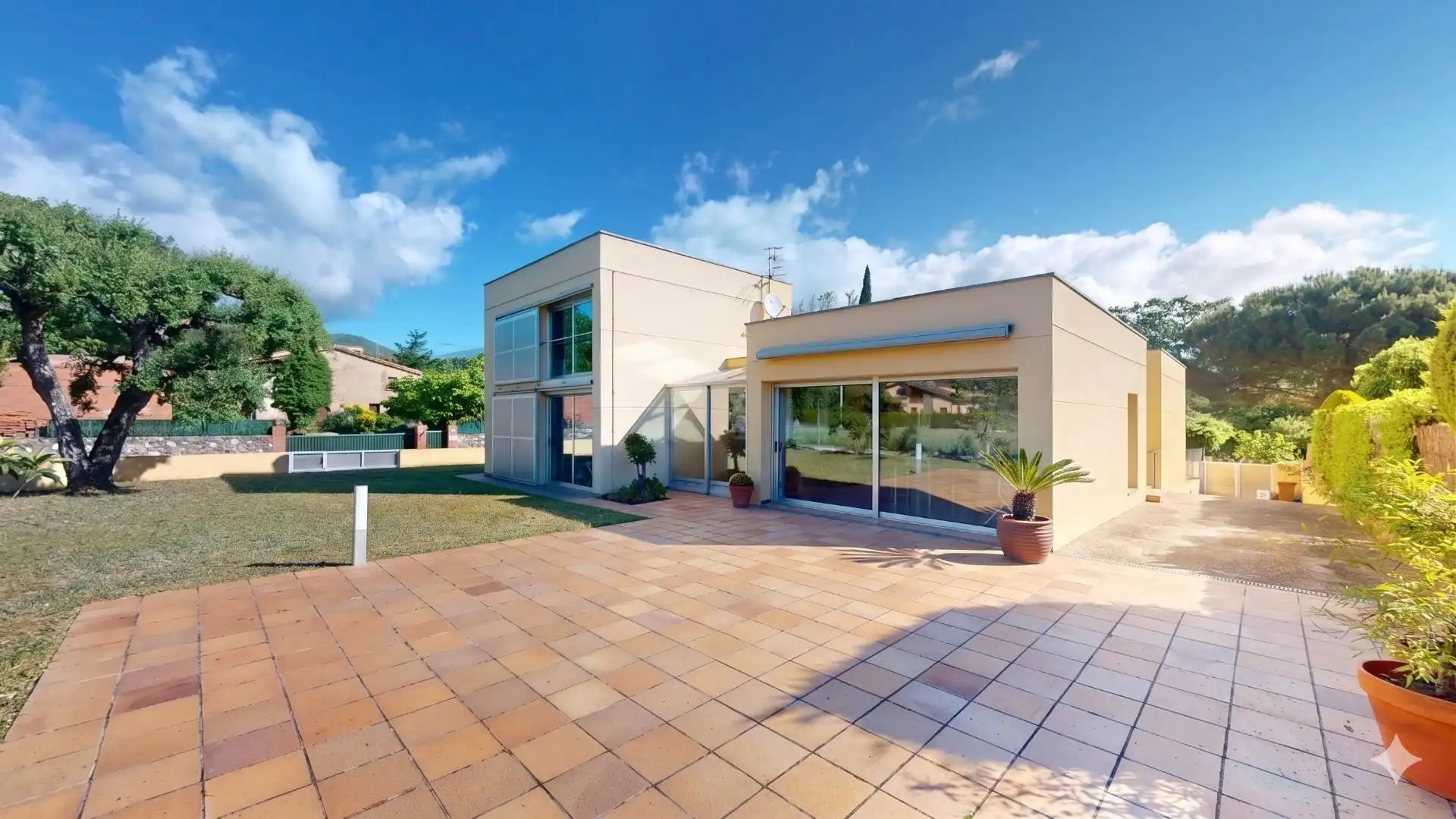 Detached house with garden for sale in Carrer OCELLS DELS, imagen 4