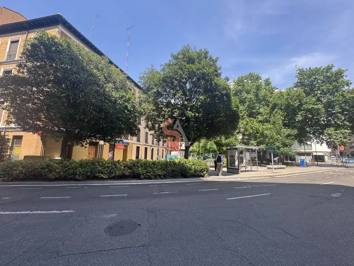 Vista exterior de Pis en venda en Valladolid amb Aire condicionat, Calefacció i Terrassa