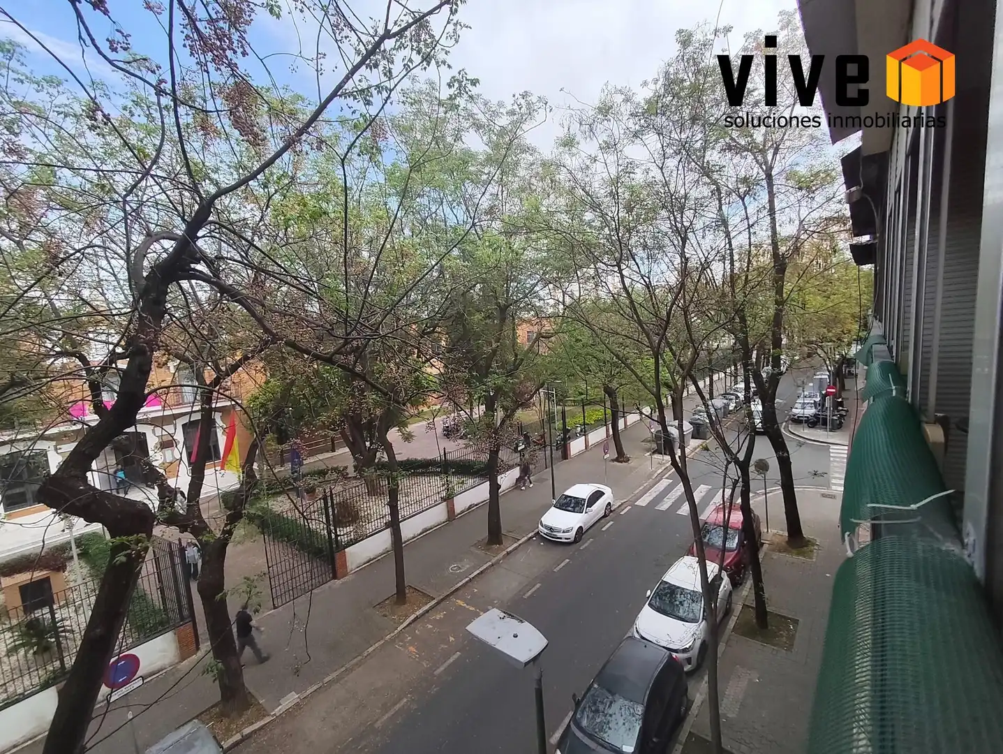 Exterior view of Flat for sale in Sevilla  with Terrace and Furnished