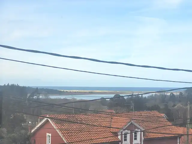 Vista exterior de Casa adosada en venta en Valdoviño con Jardín privado, Trastero y Amueblado