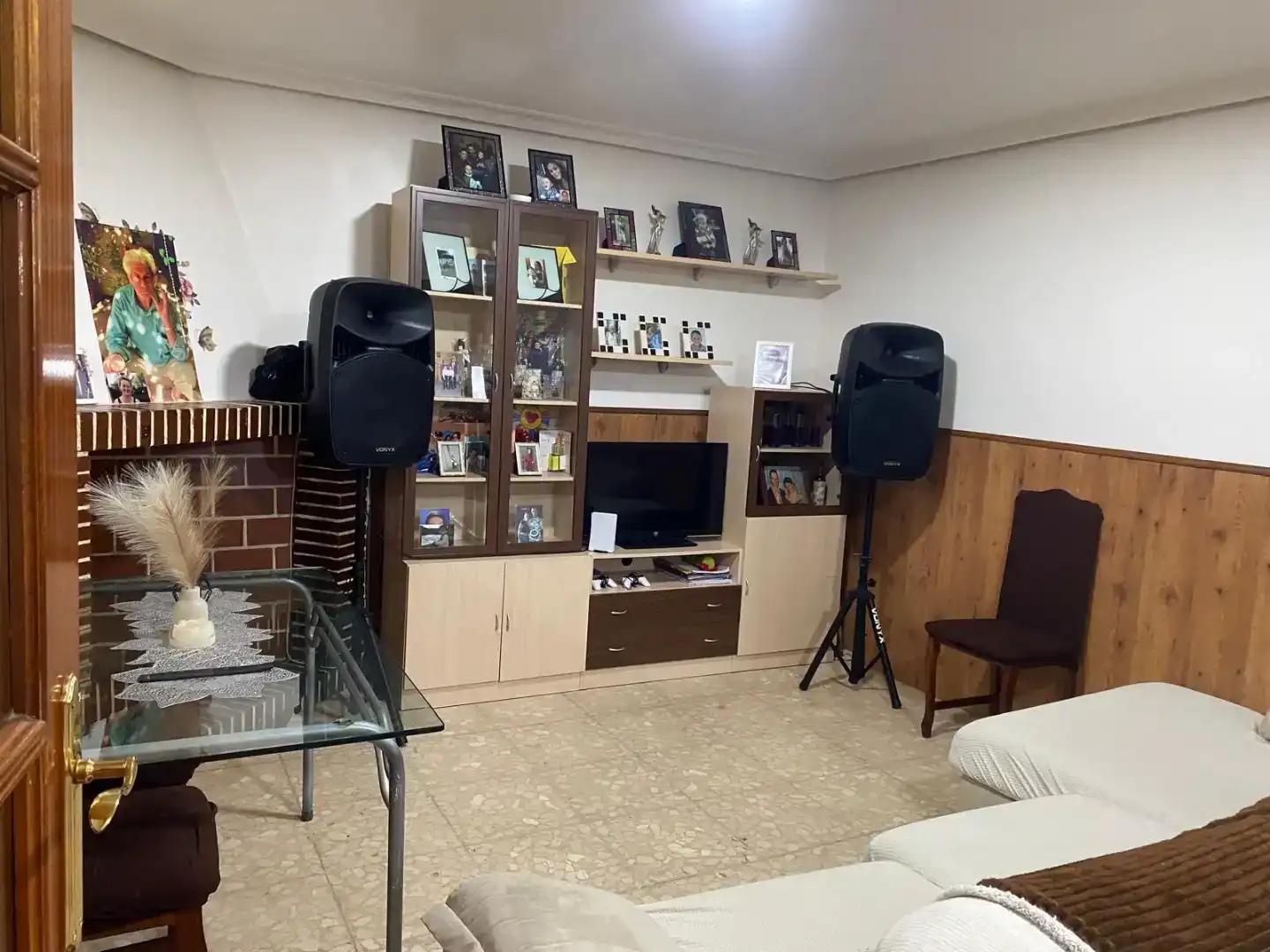 Sala d'estar de Casa adosada en venda en Puertollano amb Aire condicionat
