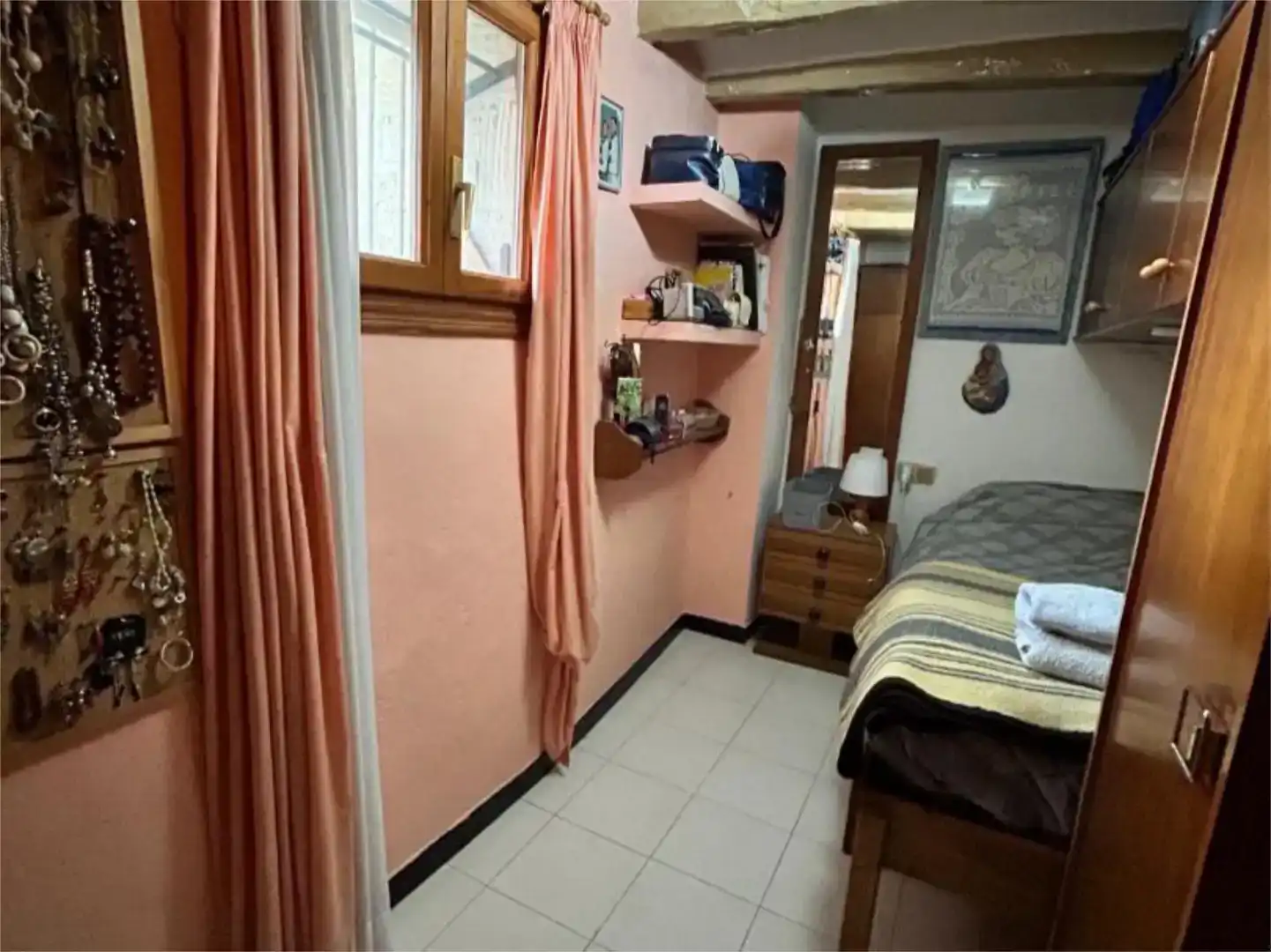 Schlafzimmer von Wohnung zum Verkauf in Falset