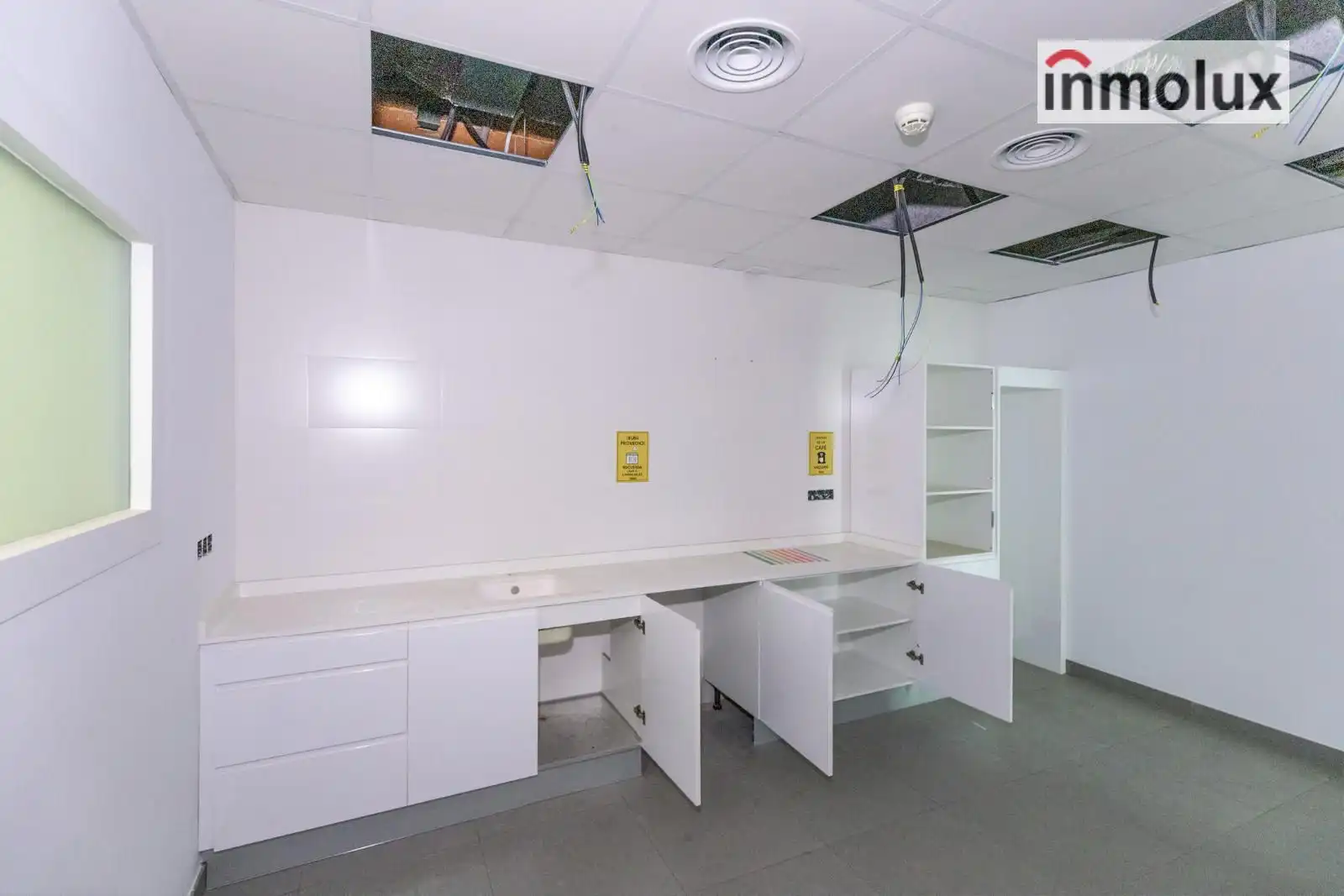Cocina de Nave industrial de alquiler en Alicante / Alacant