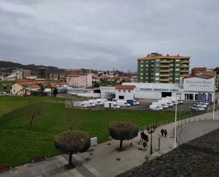 Aparcament de Oficina de lloguer en Torrelavega 