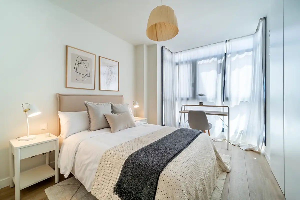 Schlafzimmer von Wohnung zur Miete in Madrid mit Klimaanlage, Heizung und Abstellraum