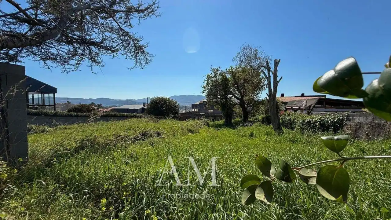 Terreno en venta en Nigrán