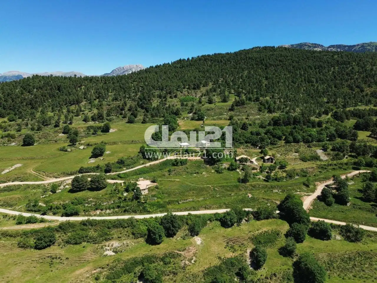 Country homes for sale in Calle Refugi Cal Foguet, Guixers
