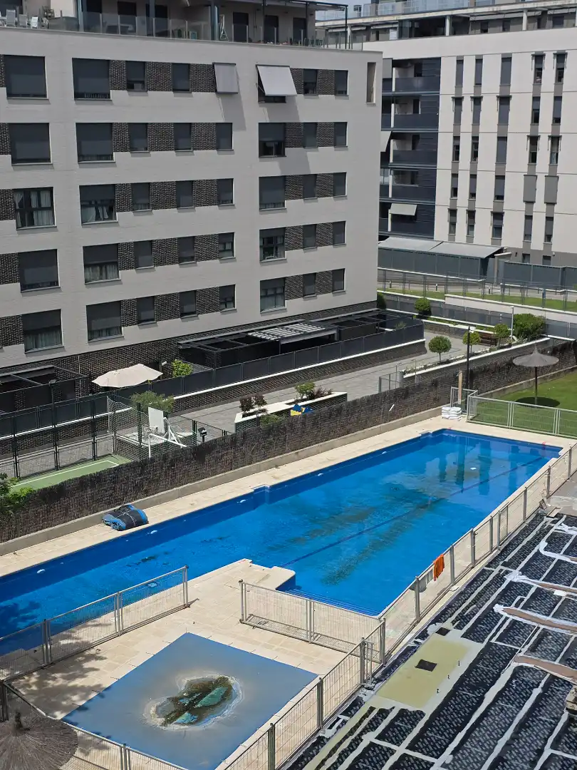 Piscina de Piso en venta en Madrid con Aire acondicionado, Parquet y Terraza