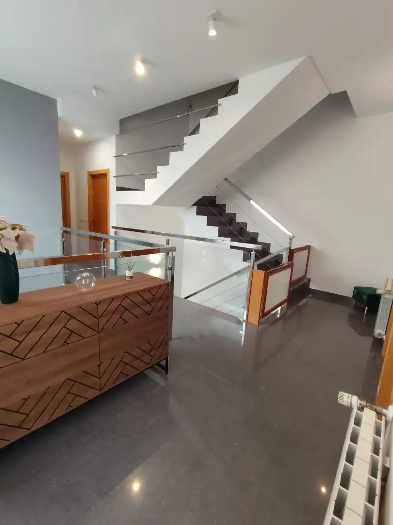 Haus oder Chalet zum Verkauf in Alginet mit Klimaanlage, Heizung und Terrasse