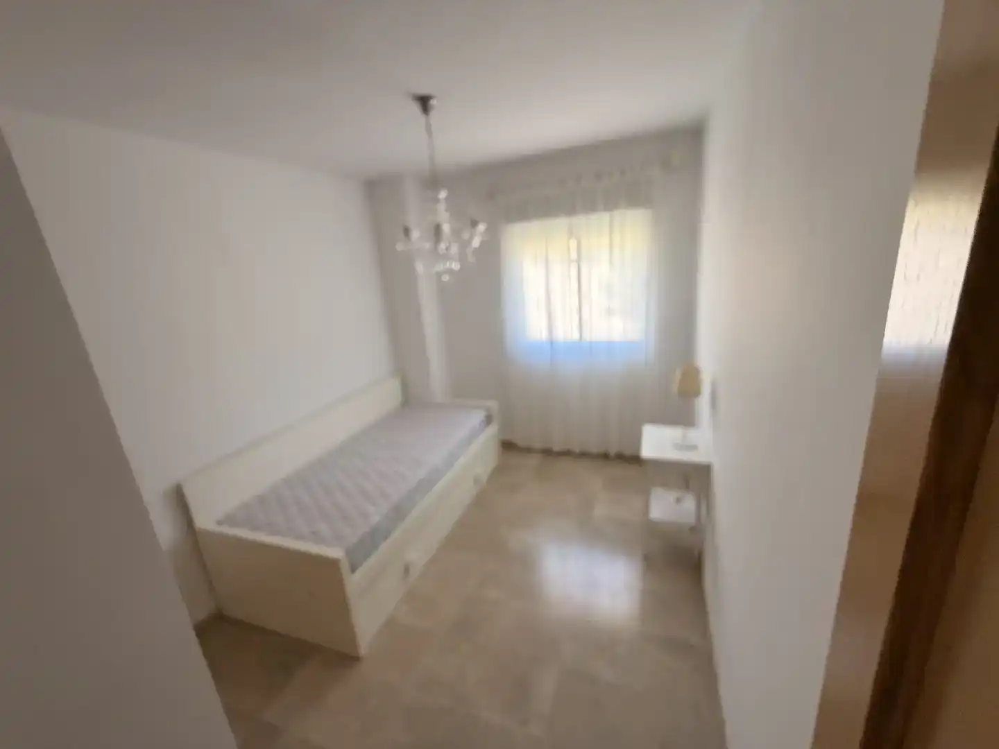 Dormitori de Pis en venda en Torremolinos amb Aire condicionat, Piscina i Balcó