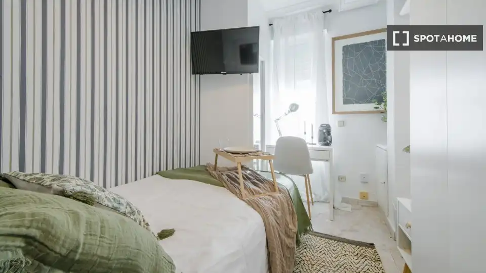 Room in San Isidro