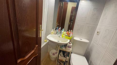 Foto 5 de Piso en venta en Calle Fuengirola, Palomeras Sureste,  Madrid Capital