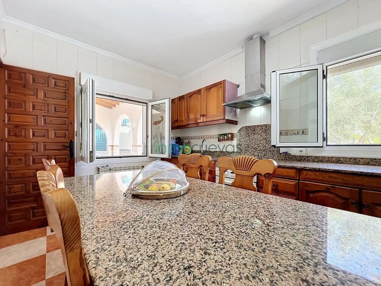 Detached house with pool for sale in El Palmeral, imagen 8