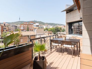Flat with lift to rent in Calle Sant Casimir