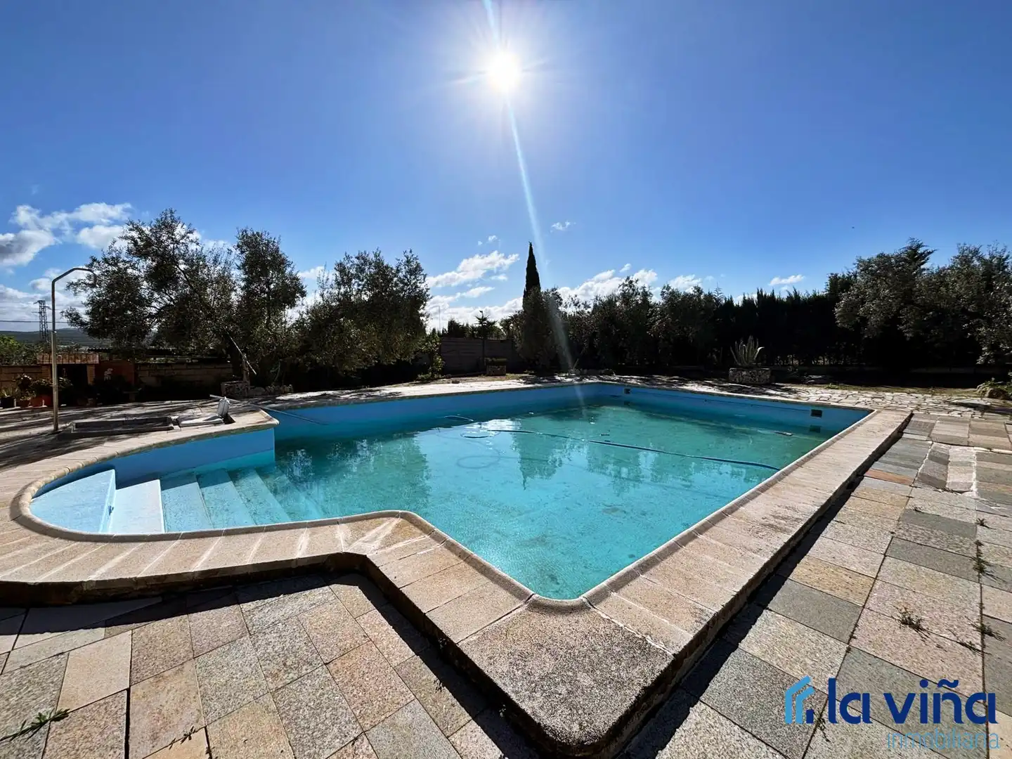 Piscina de Casa o chalet en venta en Casariche con Aire acondicionado, Calefacción y Jardín privado