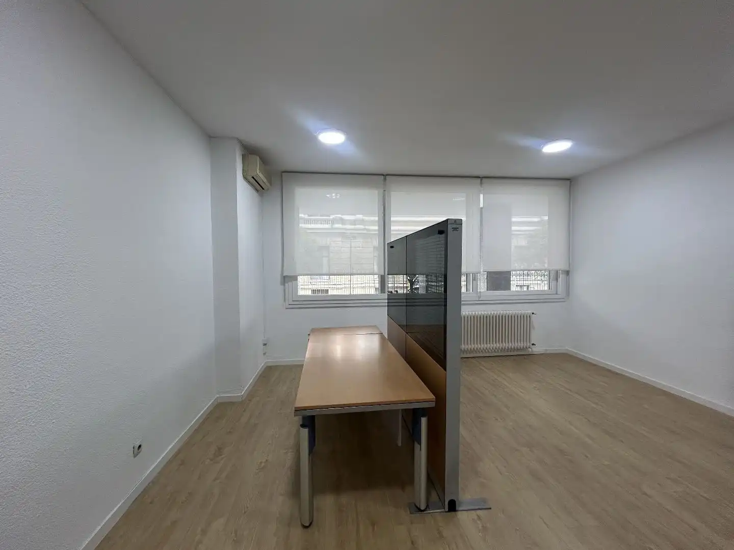 Office for rent in Madrid  with Air Conditioner, Heating and Internet