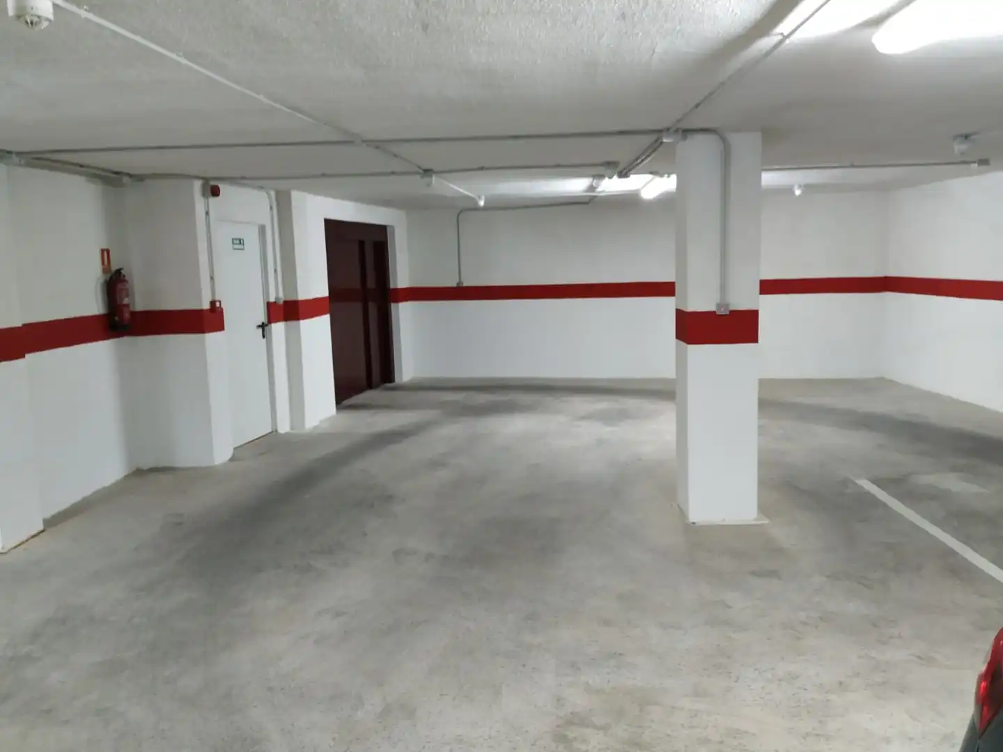 Parkplatz mit Aufzug zum Verkauf in Maria Cristina, imagen 4