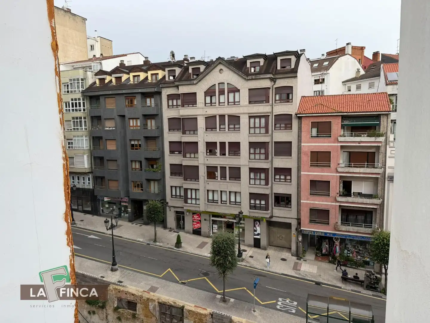 Vista exterior de Apartamento de alquiler en Milán - Pumarín - Teatinos