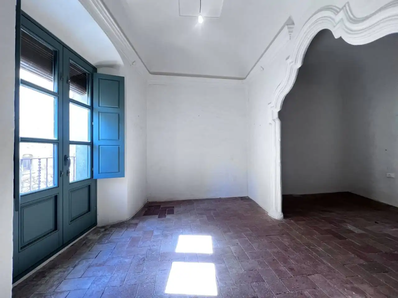 Casa adosada de alquiler en Avinyonet de Puigventós con Aire acondicionado, Calefacción y Jardín privado