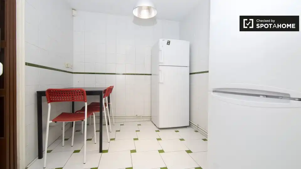 Piso con terraza en alquiler en Centro, imagen 4