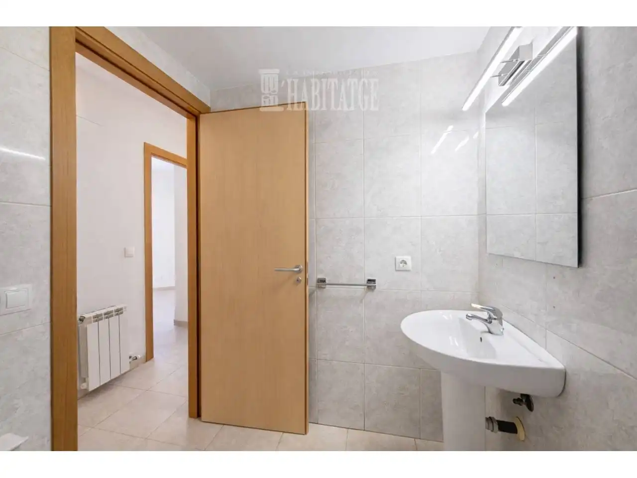 Baño de Piso en venta en Sant Hilari Sacalm con Calefacción, Trastero y Alarma