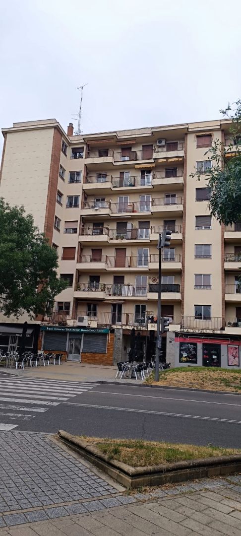 Vista exterior de Pis de lloguer en Salamanca Capital amb Calefacció, Parquet i Terrassa