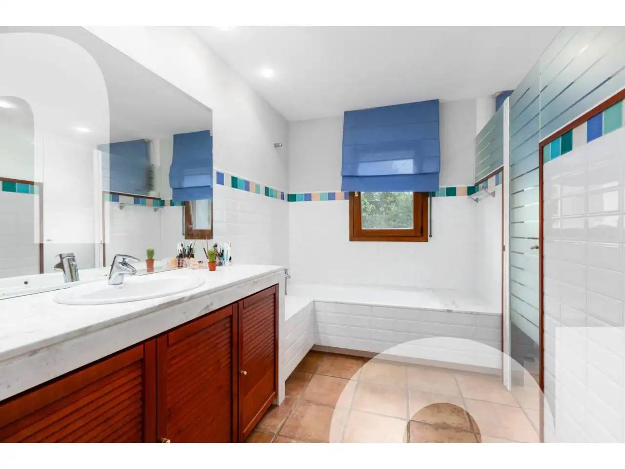 Baño de Casa o chalet de alquiler en Santa Eulàlia de Ronçana con Calefacción, Jardín privado y Terraza