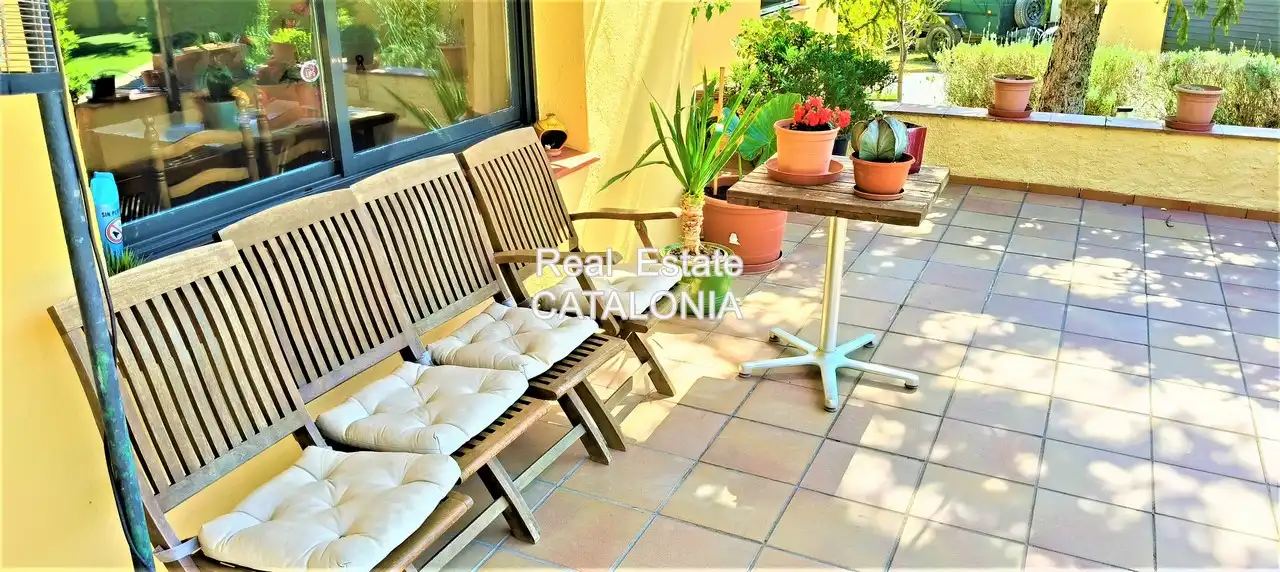 Terrassa de Casa o xalet en venda en Caldes de Malavella amb Calefacció, Jardí privat i Terrassa