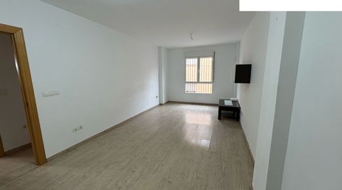 Foto 3 de Piso en venta en Camino de la Zubia, 4, Ogíjares, Granada