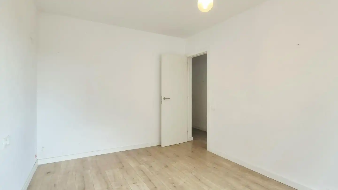 Bedroom of Flat for sale in Terrassa  with Parquet flooring and Alarm