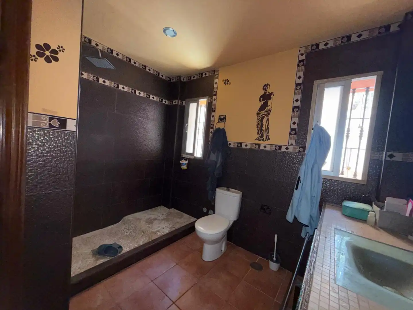 Bathroom of Houses for sale in Málaga  with Air Conditioner, Terrace and Furnished