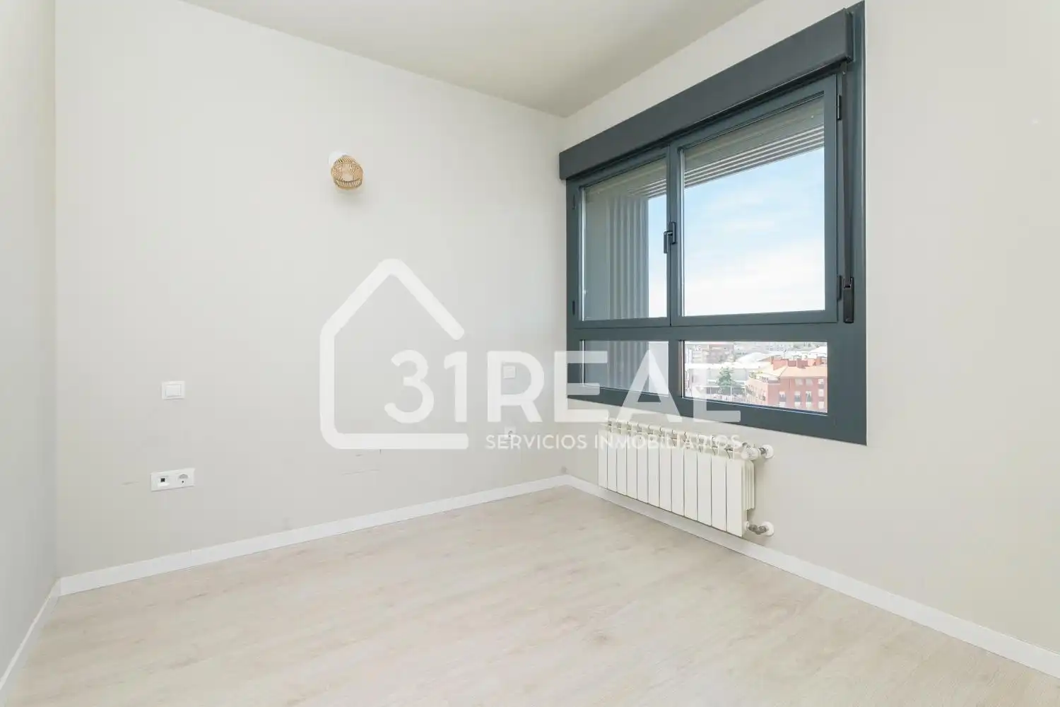 Schlafzimmer von Wohnung zum Verkauf in Madrid mit Heizung, Privatgarten und Gemeinschaftspool
