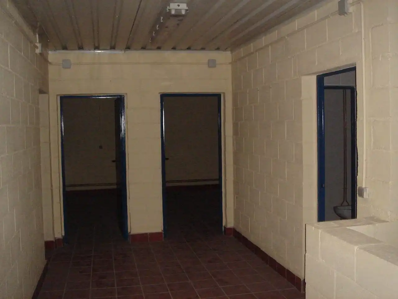 Fabrikhallen zur Miete in Alovera