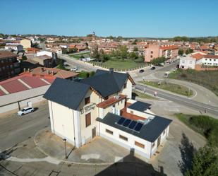 Exterior view of Premises for sale in Villamañán  with Air Conditioner, Heating and Parquet flooring