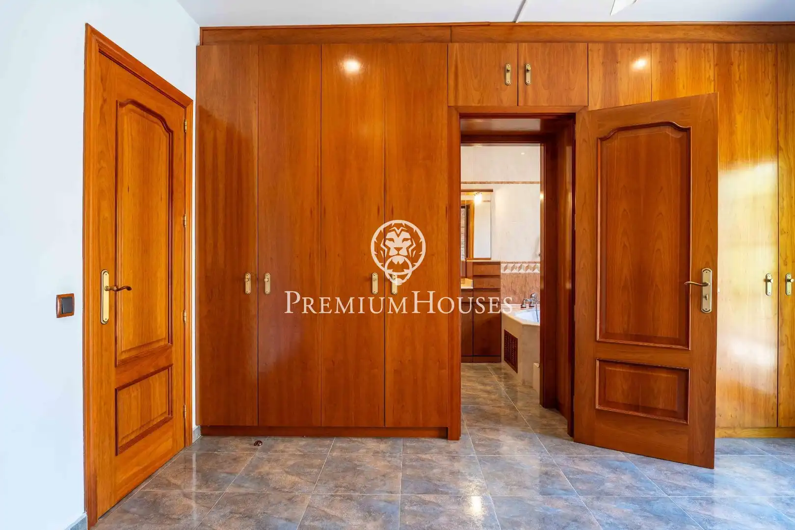Casa con terraza en venta en Carrer Duero, imagen 16