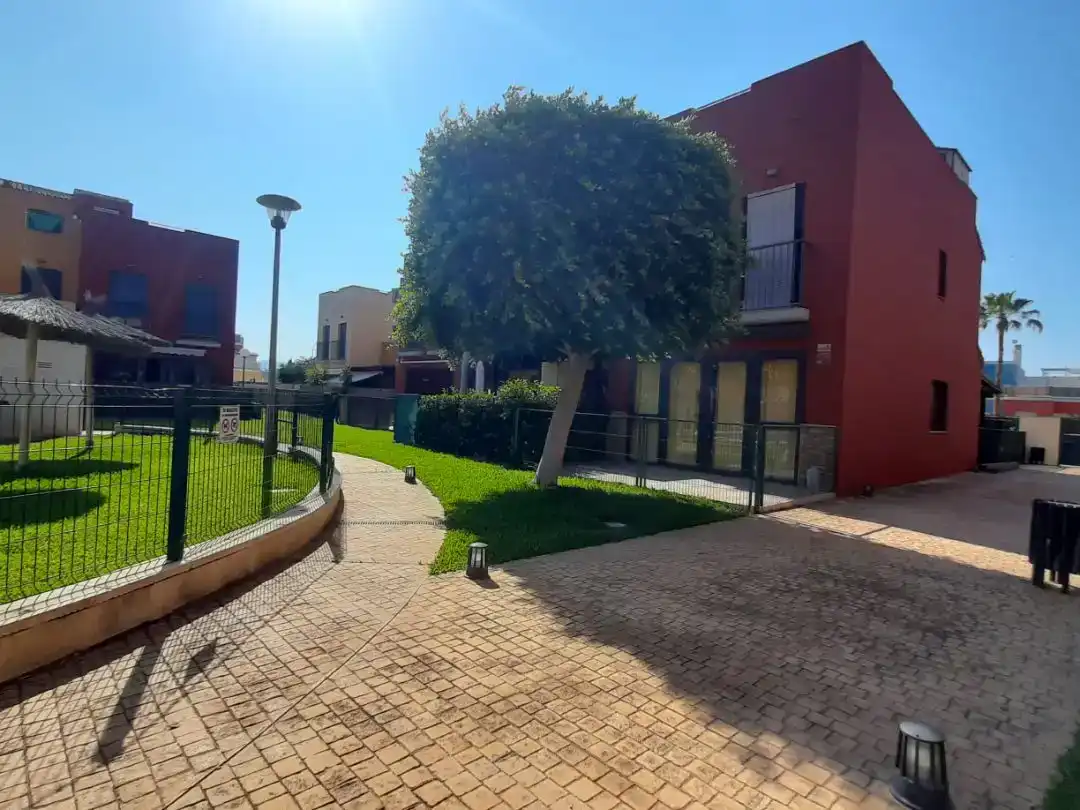Vista exterior de Dúplex en venda en El Verger amb Aire condicionat i Piscina