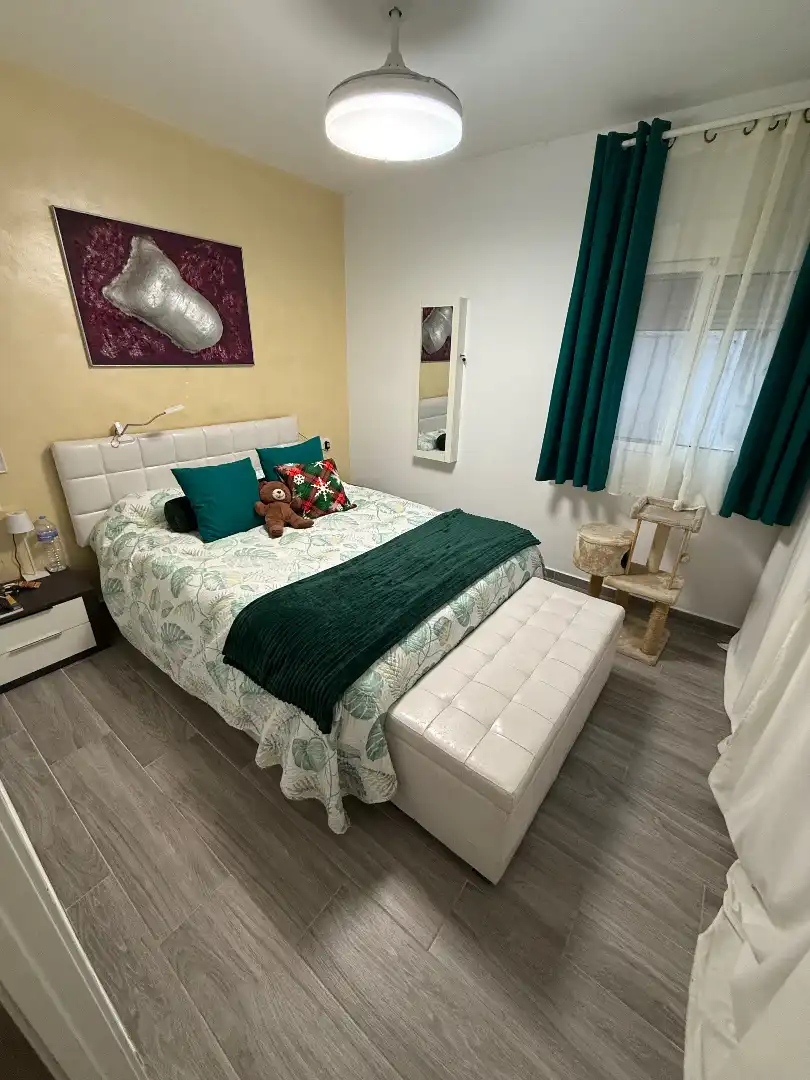 Habitación de Piso en venta en Alcalá la Real con Calefacción, Trastero y Amueblado
