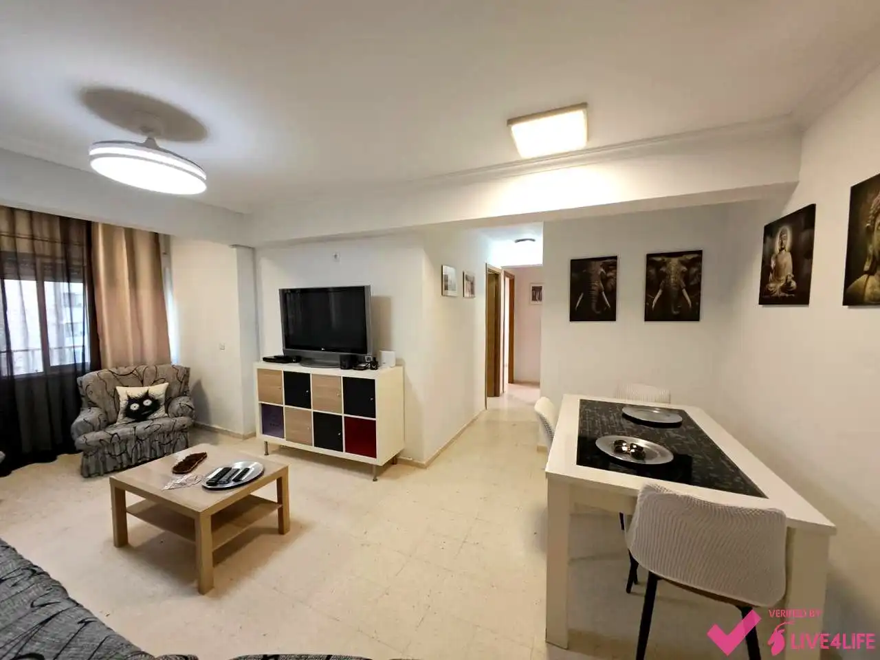 Sala de estar de Piso para compartir en Sevilla con Amueblado