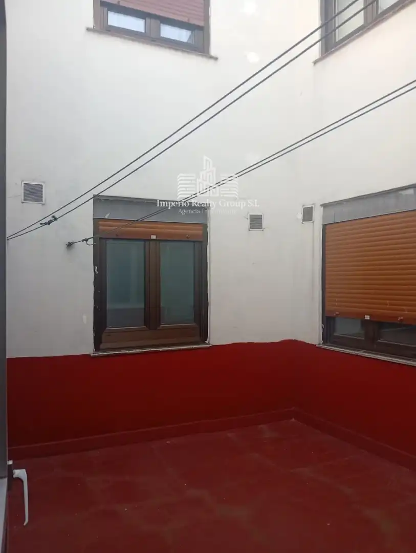 Außenansicht von Wohnung zum Verkauf in Avilés mit Terrasse