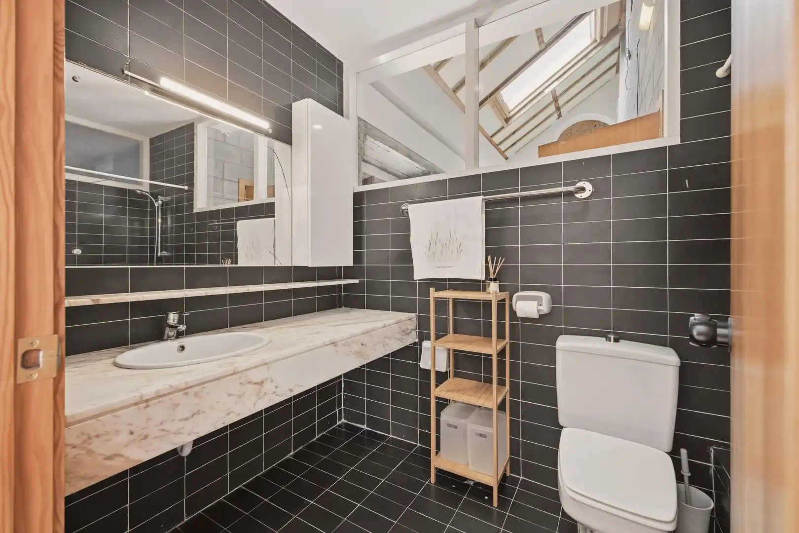 Baño de Finca rústica en venta en Vilarmaior con Calefacción, Jardín privado y Terraza
