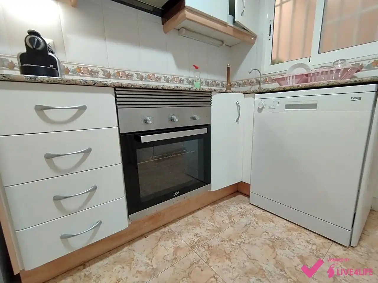 Flat for rent in De Cavite, La Malva-rosa